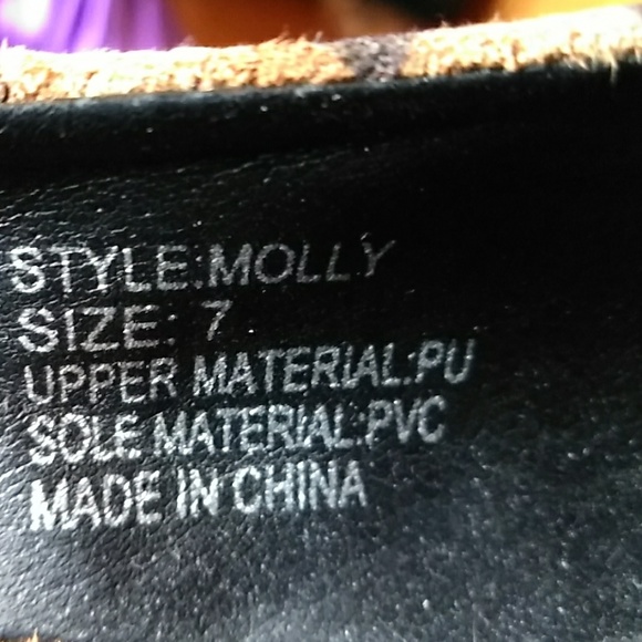 Heels - Picture 4 of 4